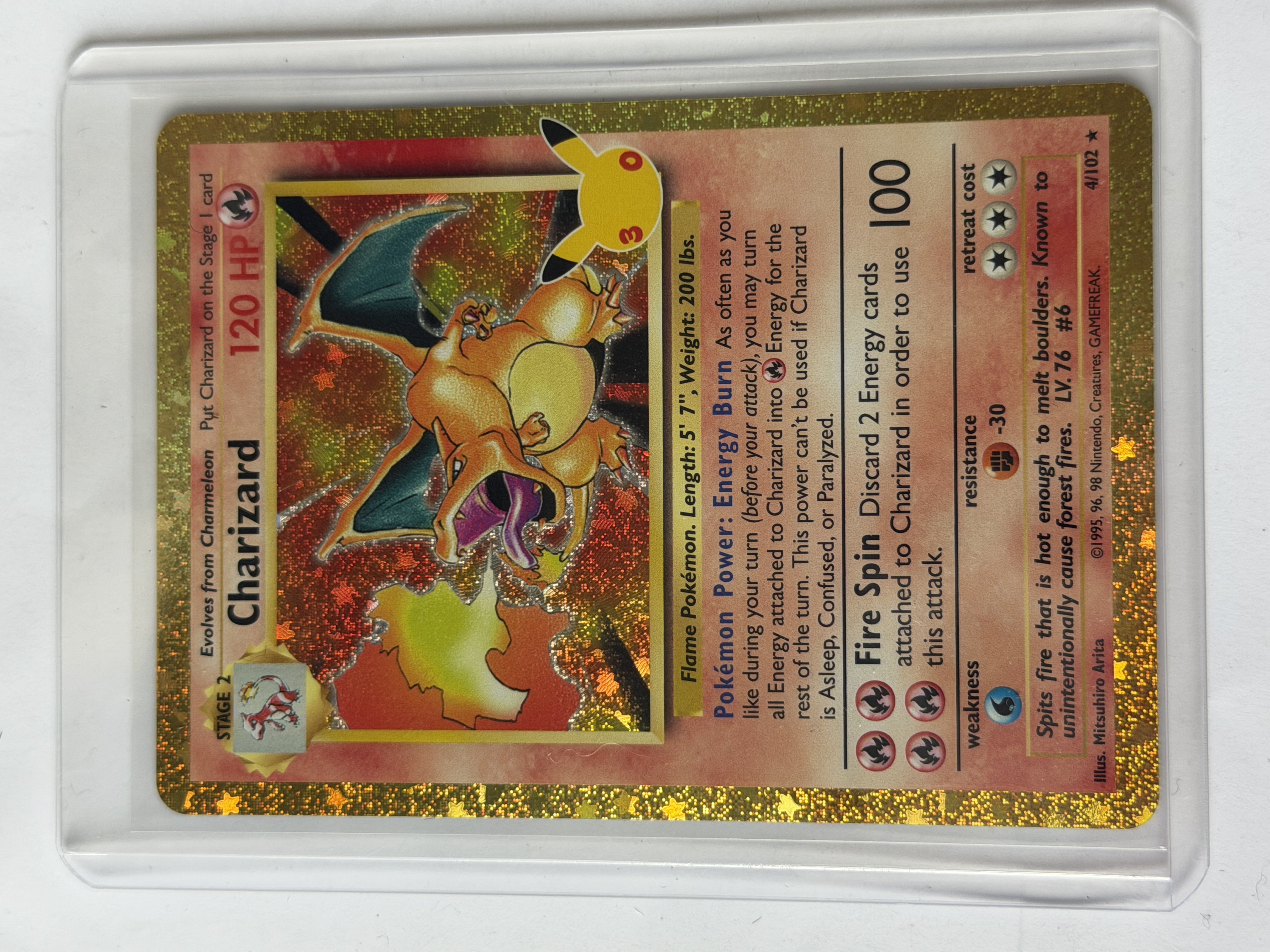 Carta Charizard 4/102 — Pokémon 30th Celebration Classic Collection