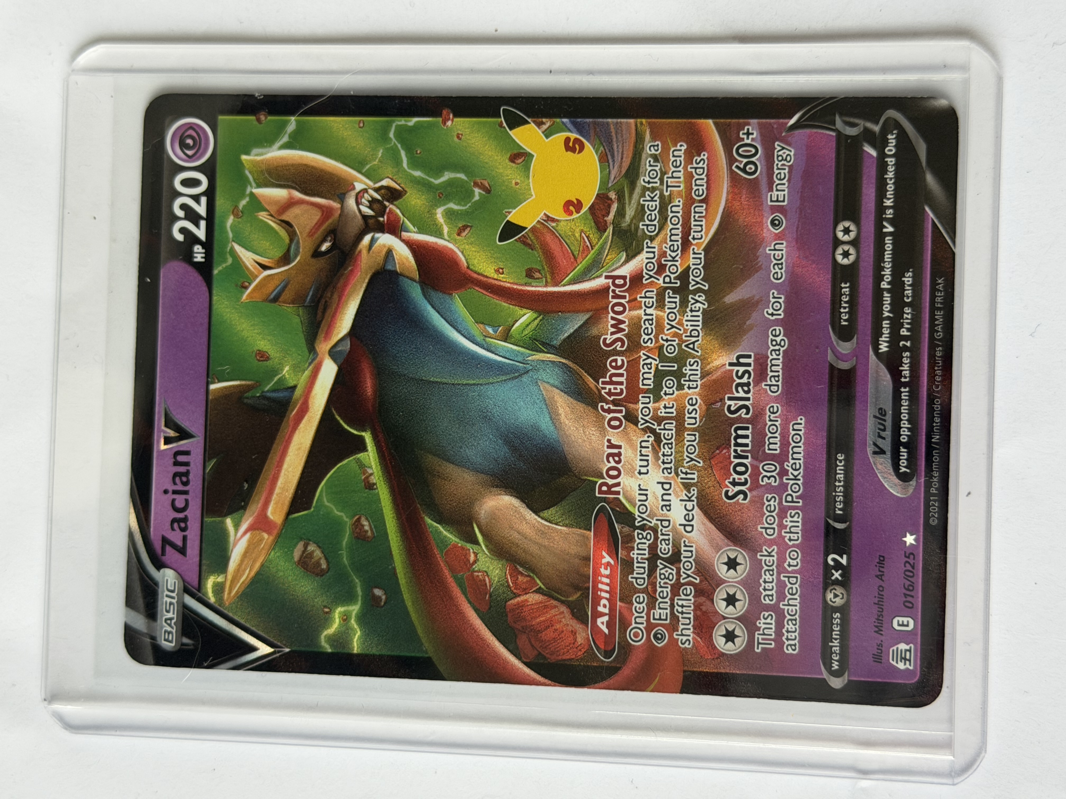 Carta Zacian V 016/025 — Pokémon Celebrations 25.º Aniversario (2021)