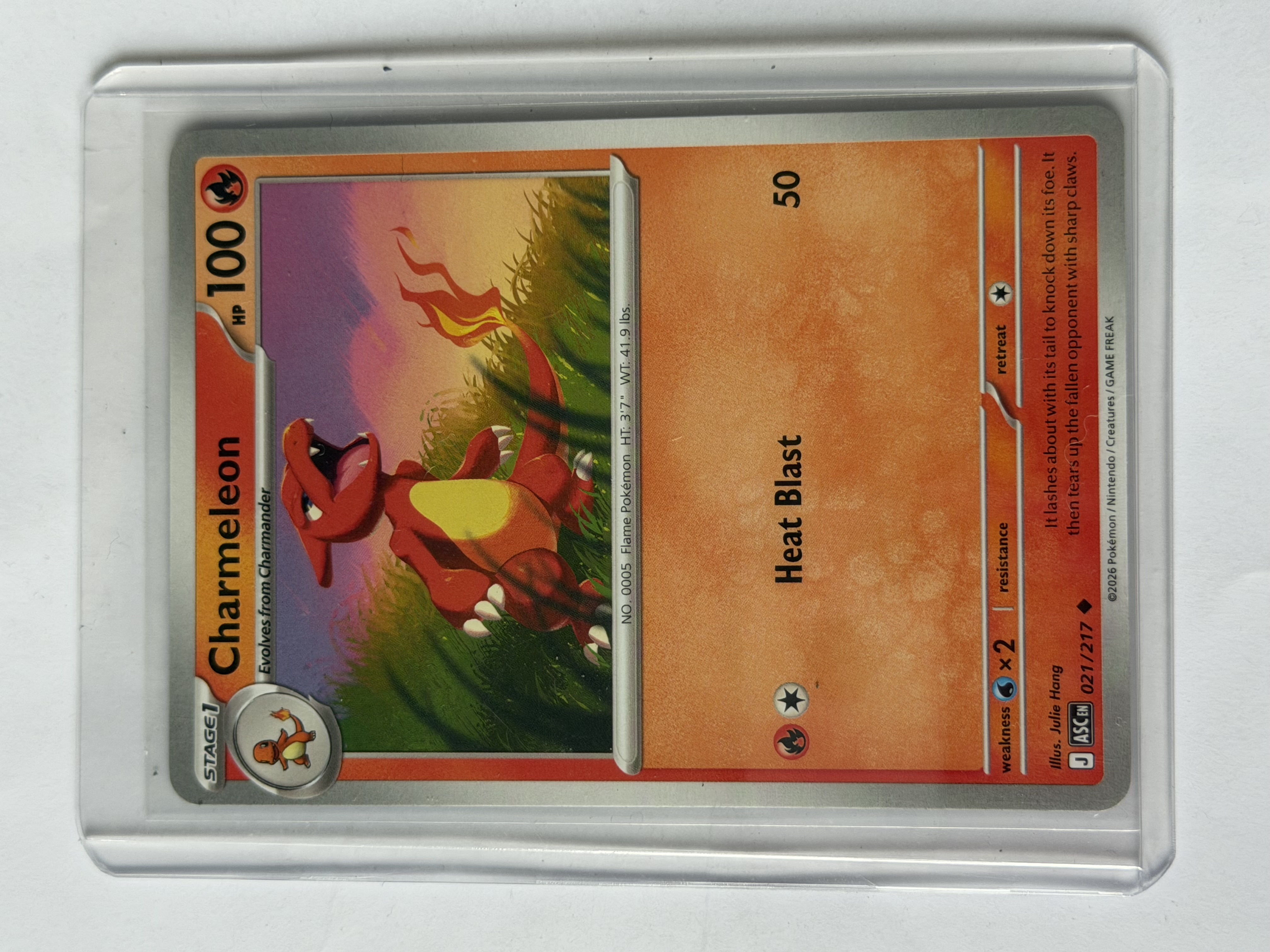 Carta Charmeleon 021/217