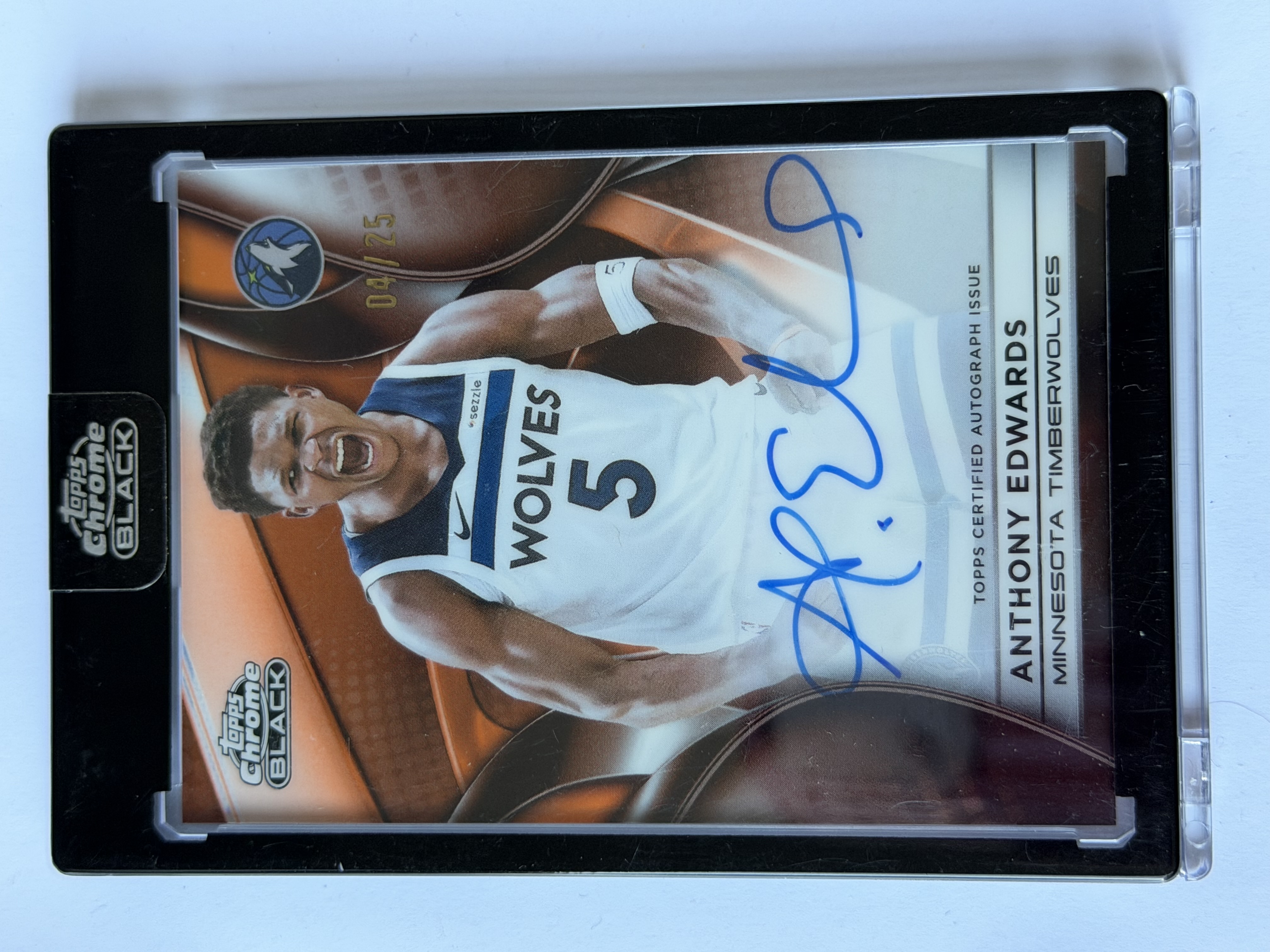 Carta Anthony Edwards 04/25 Autograph