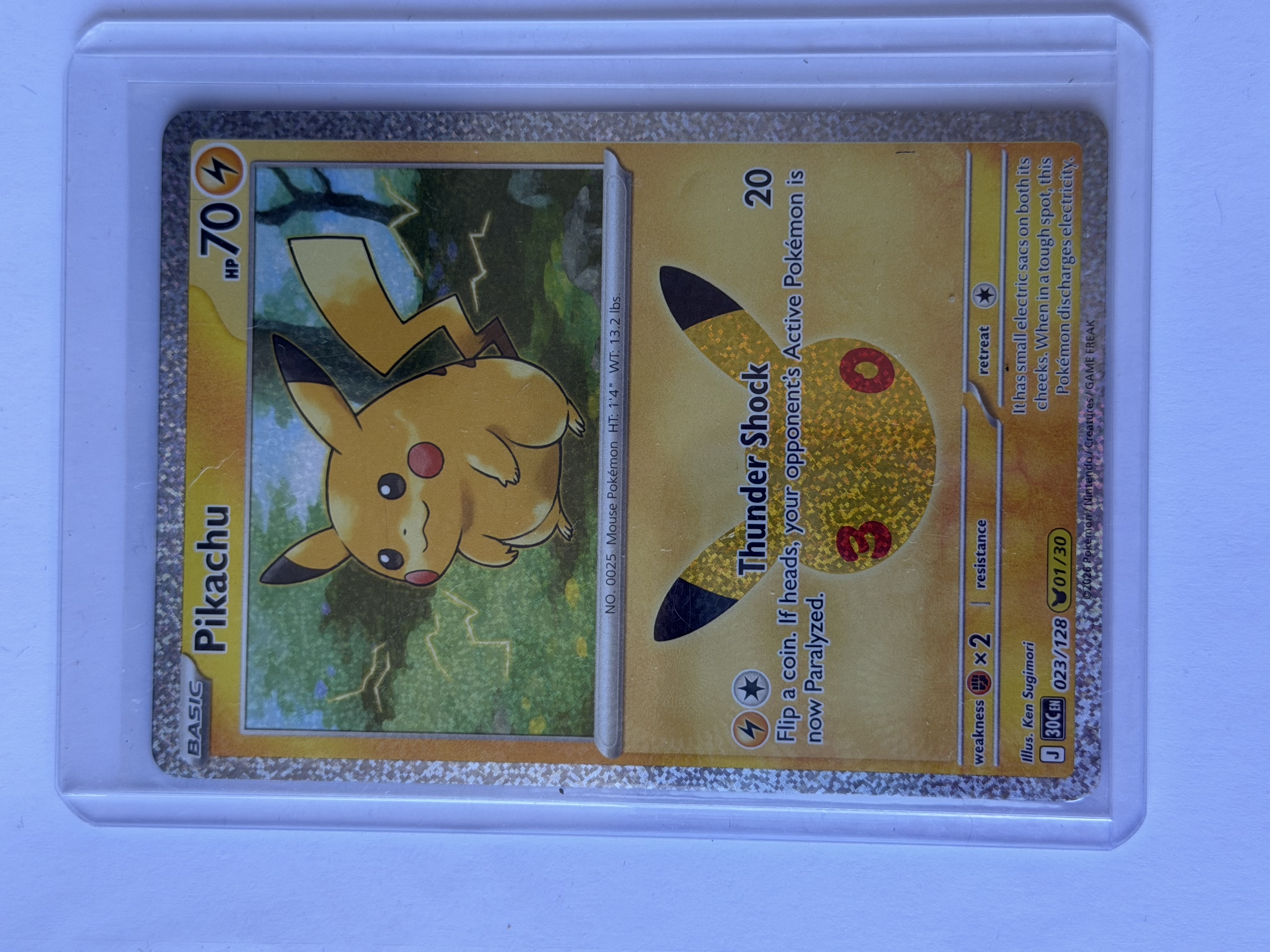 Carta Pikachu 023/128 — Pokémon ME: 30th Celebration