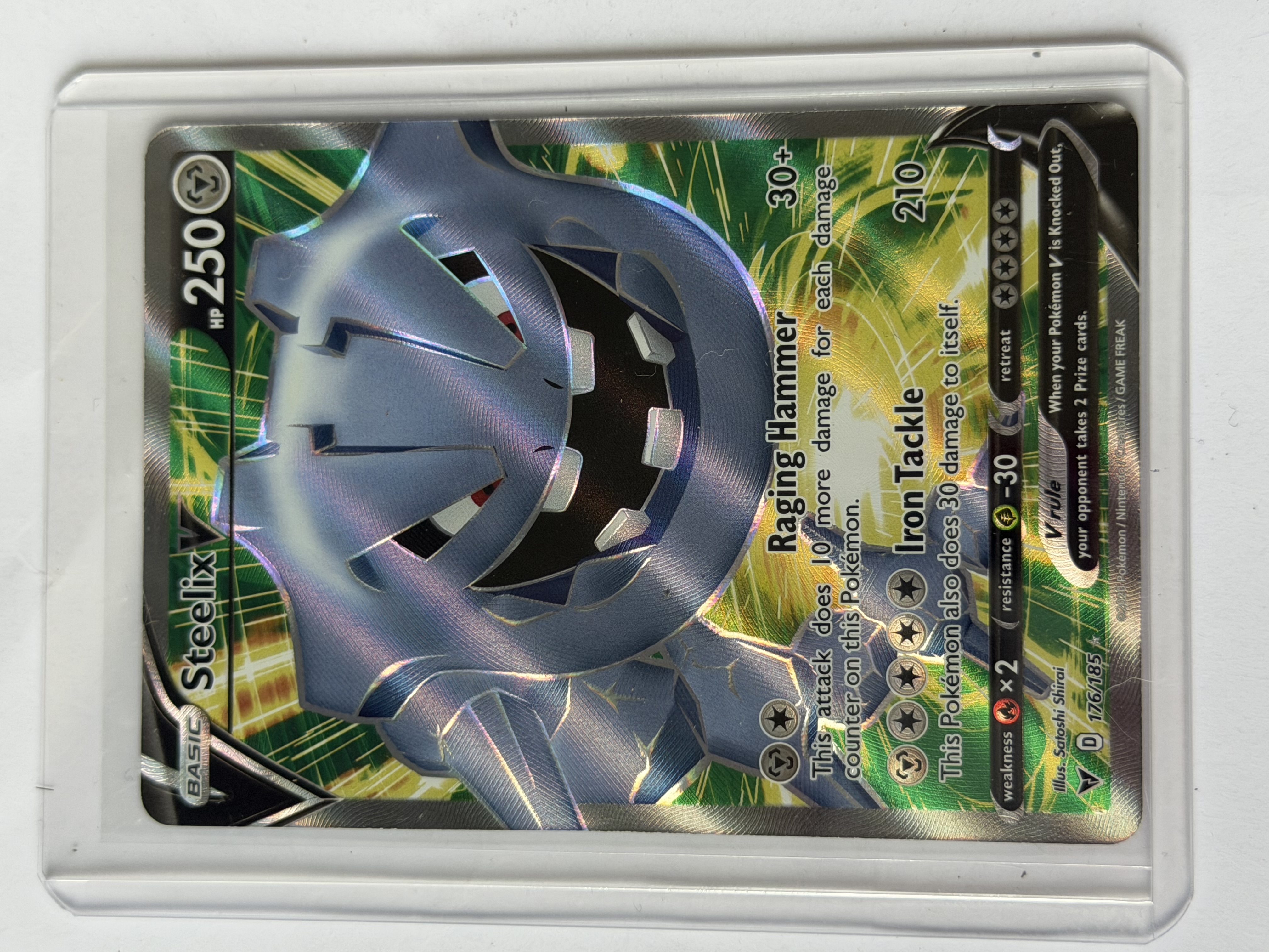 Carta Steelix V 176/185 — Vivid Voltage