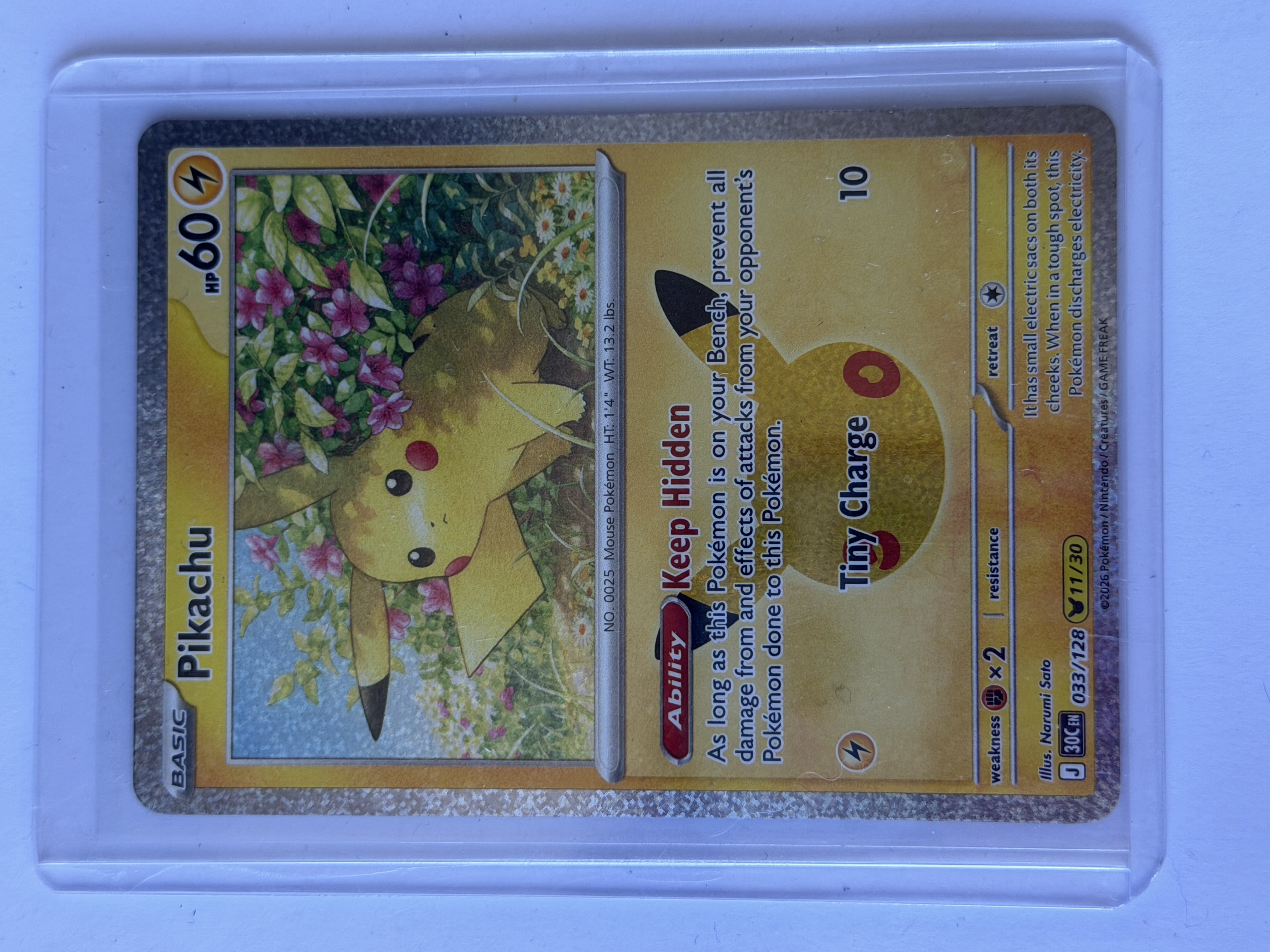 Carta Pikachu 033/128 — Pokémon ME: 30th Celebration