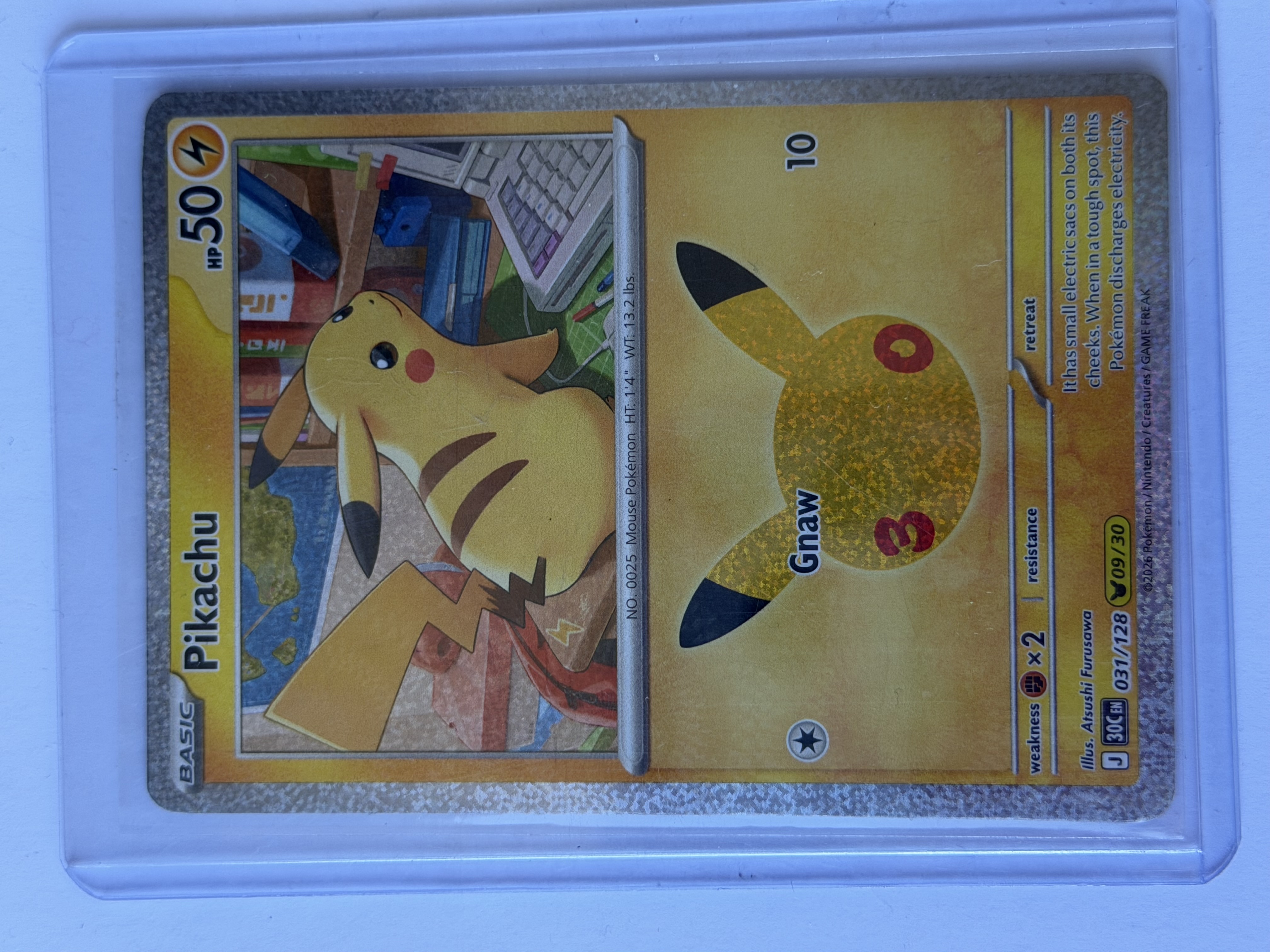 Carta Pikachu 031/128 — Pokémon ME: 30th Celebration