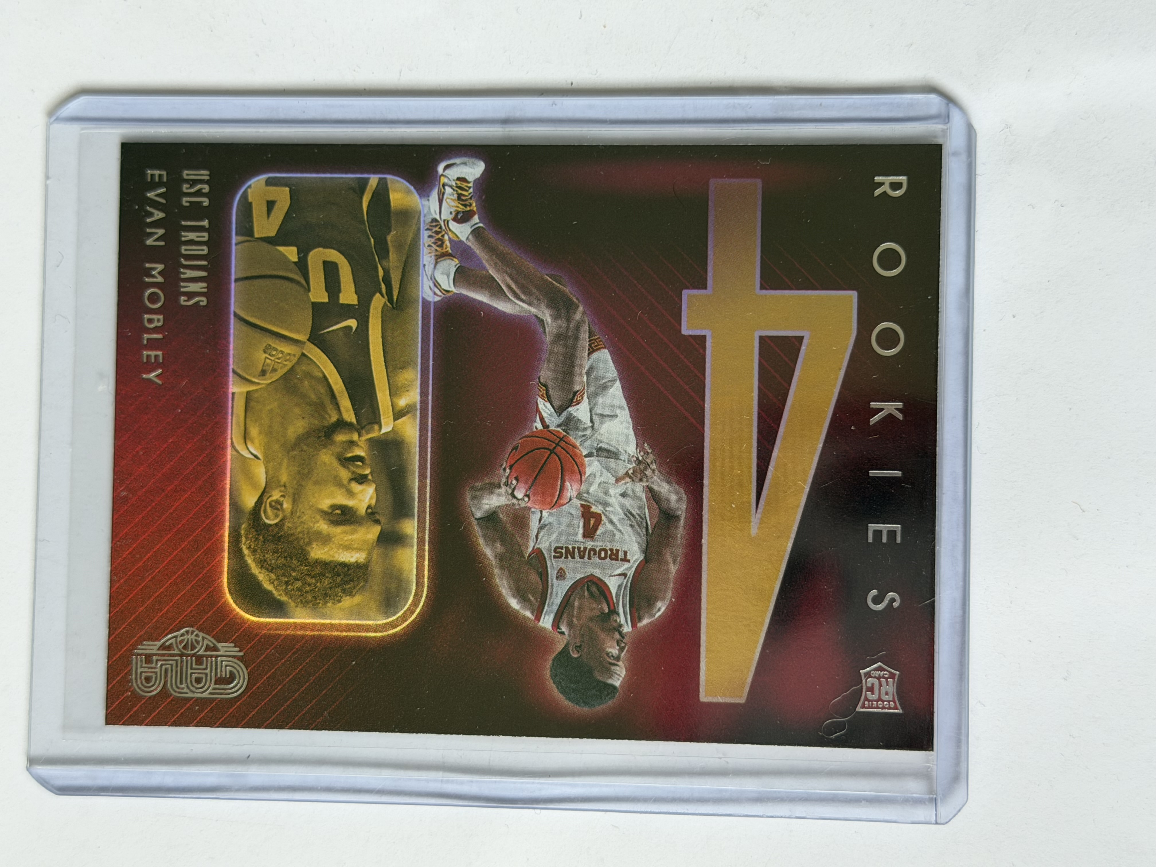 Carta Rookie Evan Mobley
